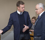 Gabrielius Landsbergis, Algirdas Monkevičius