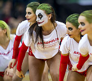 Helovini&scaron;kos &bdquo;Žalgirio&ldquo; &scaron;okėjos runktynėse prie&scaron; Sankt Peterburgo &bdquo;Zenit&ldquo;