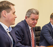 Susisiekimo ministras J. Narkevičius susitinka su pa&scaron;to profesinėmis sąjungomis