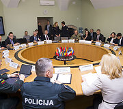 Valstybės ekstremalių situacijų komisijos posėdis dėl korona viruso