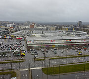 Prekybos centrų aik&scaron;telės &Scaron;v. Kalėdų i&scaron;vakarėse