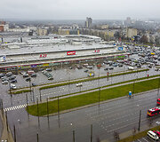 Prekybos centrų aik&scaron;telės &Scaron;v. Kalėdų i&scaron;vakarėse