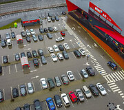 Prekybos centrų aik&scaron;telės &Scaron;v. Kalėdų i&scaron;vakarėse