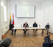 Lietuvos gyventojų genocido ir rezistencijos tyrimo centro spaudos konferencija