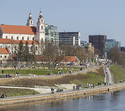 Saulėta sekmadienio popietė Vilniaus centre