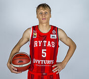 Arnas Adomavičius