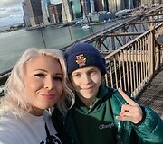 Breiko &scaron;okėja Bgirl Nicka (Dominika Banevič) su mama Alina