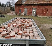 Plytos, kurias Kristina naudos akcentinei sienai