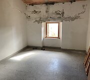 Aistė su &scaron;eima kuria namus Italijoje
