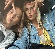 Indrė Rozvadovskė su dukra