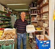 Vietinis ūkininkas, i&scaron; kurio galima įsigyti &scaron;viežio sūrio