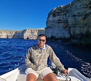 Turistus plukdantis Christoferis
