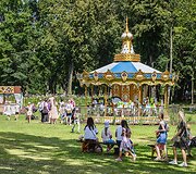 Pakruojo dvaro Vasaros gėlių festivalis