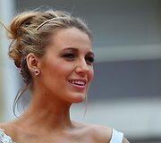 Blake Lively stilius Kanų festivalyje
