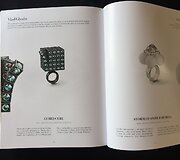 Juvelyrė Ernesta Statkutė ir jos papuo&scaron;alai juvelyrikos darbų pristatyme Artistar Jewels 2018