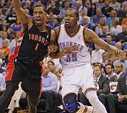 Jono Valančiūno vedama &bdquo;Toronto Raptors&ldquo; nusileido &bdquo;Oklahoma Thunder&ldquo; ekipai 88:108