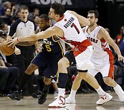 &bdquo;Toronto Raptors&ldquo; ekipa po trijų pratęsimų nusileido &bdquo;Utah Jazz&ldquo; atstovams 133:140