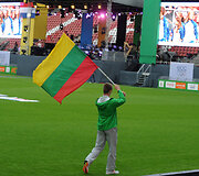 Sekmadienį Lietuvos delegaciją dalyvavo XII Europos jaunimo vasaros olimpinio festivalio Utrechte atidarymo ceremonijoje