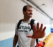 Lietuvos krep&scaron;inio rinktinės treniruotė &bdquo;Ježice&ldquo; arenoje &ndash; Gintaras Krapikas
