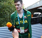 Lietuvos krep&scaron;inio rinktinės treniruotė &bdquo;Ježice&ldquo; arenoje &ndash; Darju&scaron;as Lavrinovičius