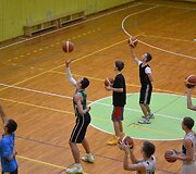 Rimvydo Samulėno ir K&scaron;i&scaron;tofo Lavrinovičiaus pamokos jauniems krep&scaron;ininkams