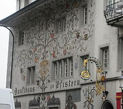 Pasivaik&scaron;čiojimas po &scaron;veicarų Liucernos miestą