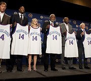 &Scaron;arūnas Marčiulionis įtrauktas į NBA &Scaron;lovės muziejų