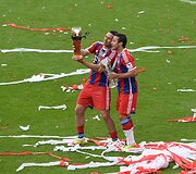 Miuncheno &bdquo;Bayern&ldquo; klubo žaidėjai ir treneriai  &scaron;venčia pergalę Bundeslygos čempionate