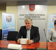  LIF prezidentas Dainius Pavilionis