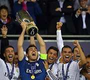 Madrido &bdquo;Real&ldquo; pergalė Supertaurės rungtynėse