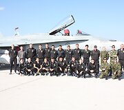 &bdquo;&Scaron;iaulių&ldquo; futbolininkai  &ndash; NATO oro bazėje Zokiniuose
