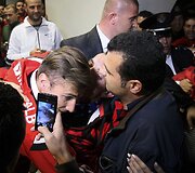Albanijos futbolo rinktinę sirgaliai pasitinka kaip nugalėtojus