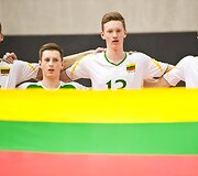 Lietuvos jaunieji tinklininkai Europos čempionate startavo pralaimėjimu