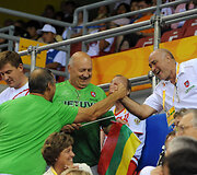 Valentinas Mizgaitis 2008 metų Pekino olimpiadoje. &Scaron;alia &ndash; Vytas Nėnius ir Vladas Bagdonas