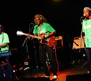  &bdquo;The Refugee All Stars&ldquo; koncerto akimirka 