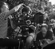 Filmo &bdquo;Koklektyviai sodai&ldquo; filmavimo akimirka