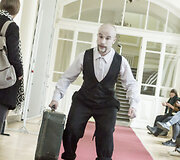 Spektaklis &bdquo;Viskas, kas žemi&scaron;ka, liudija apie mirtį&ldquo;