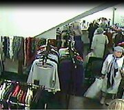 Vaizdo kameros užfiksavo telefono vagystę
