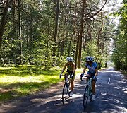 Modesta Vžesniauskaitė ir Vita Degutienė leidosi dviračių taikais / Viliaus Abeciūno nuotr.