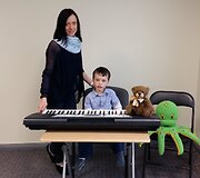 Yamaha muzikos mokyklos nuotrauka.