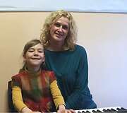 Yamaha muzikos mokyklos nuotrauka.