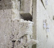 Marijampolės daugiabučio gyventojai skundžiasi prasta renovacijos darbų kokybe