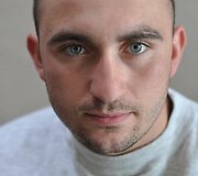 25 m. Ukrainos karys Aleksandras Marcenko sako, kad po tokio sunkaus laiko labiausiai pasiilgo savo namų - mamos, močiutės ir mylimo katino