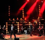 &bdquo;Elvis Presley Show&ldquo; koncerto Mažeikiuose akimirka