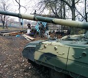 Tankistai Peskuose.
