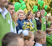 Prezidentė dalyvavo mokslo metų pradžios &scaron;ventėje Juod&scaron;iliuose