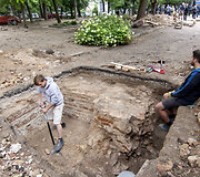 Vilniaus Didžiosios sinagogos komplekso archeologiniai tyrimai nustebino netikėtai atrastais unikaliais radiniais