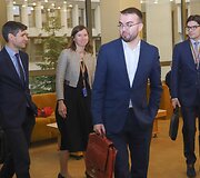 Seimo opozicijos lyderiai susitiko su prezidento patarėjais