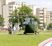 Santari&scaron;kių žiede leidosi sraigtasparnis su donoro kepenimis