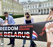 Prie Prezidentūros protesto akcija dėl žmogaus teisių pažeidimų Baltarusijoje ir Astravo AE